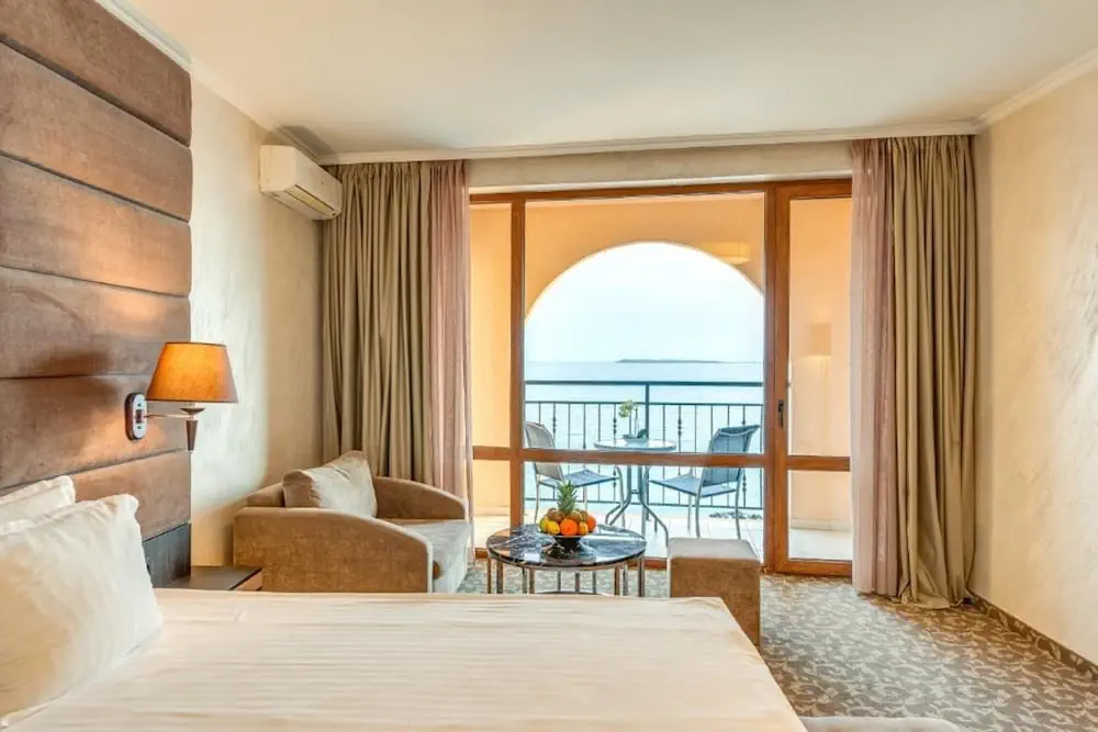 HOTEL: Grand Hotel Sveti Vlas