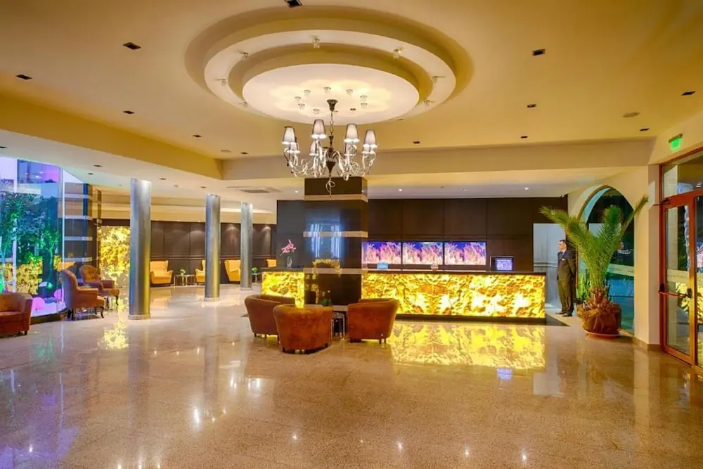 HOTEL: Grand Hotel Sveti Vlas