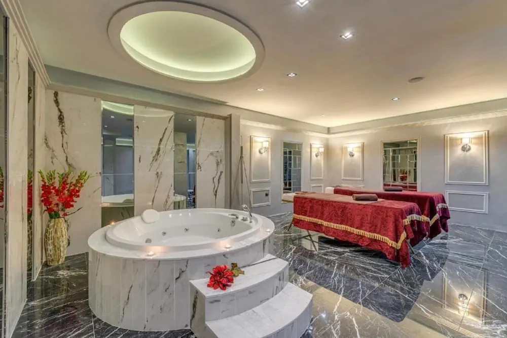 HOTEL: Grand Hotel Sveti Vlas