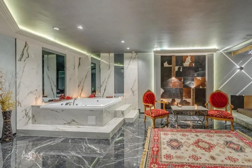 HOTEL: Grand Hotel Sveti Vlas