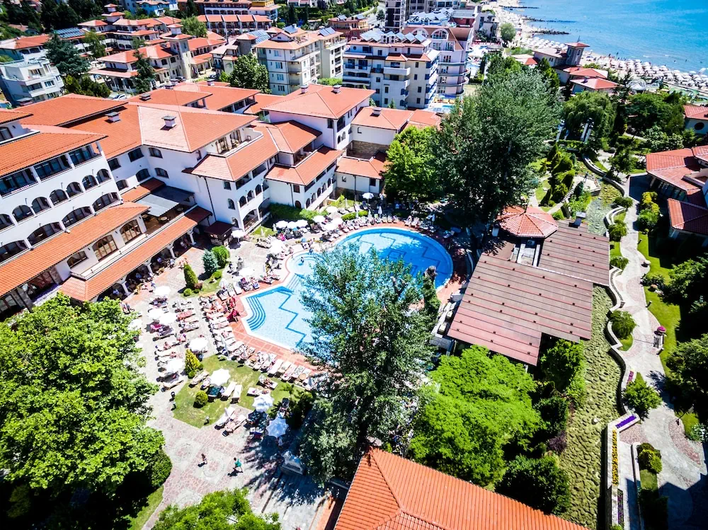 Helena Park - Ultra All inclusive