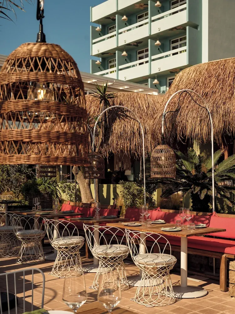 HOTEL: Bikini Island and Mountain Hotel Es Trenc – Adults only