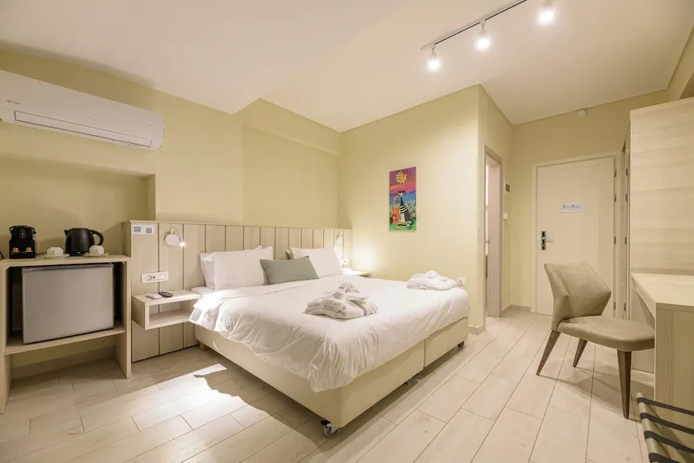 HOTEL: Iakinthos Tsilivi Beach