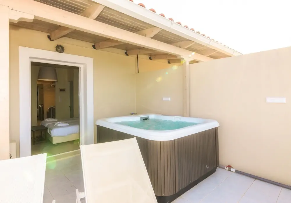 HOTEL: Iakinthos Tsilivi Beach