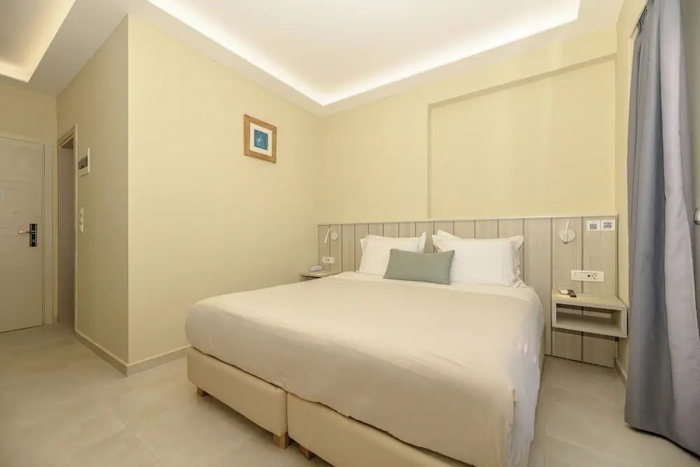 HOTEL: Iakinthos Tsilivi Beach