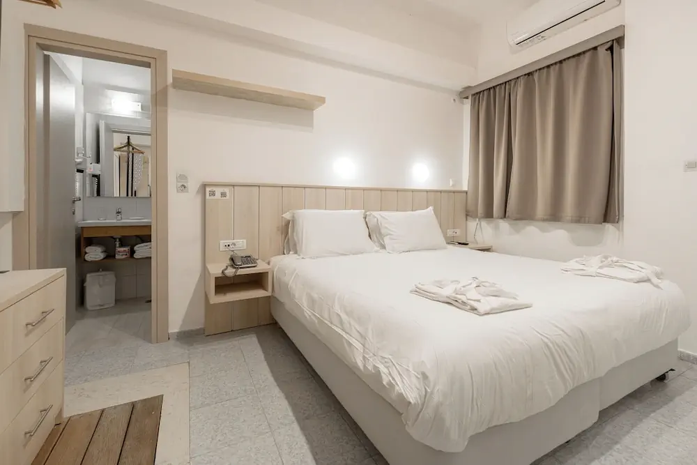 HOTEL: Iakinthos Tsilivi Beach