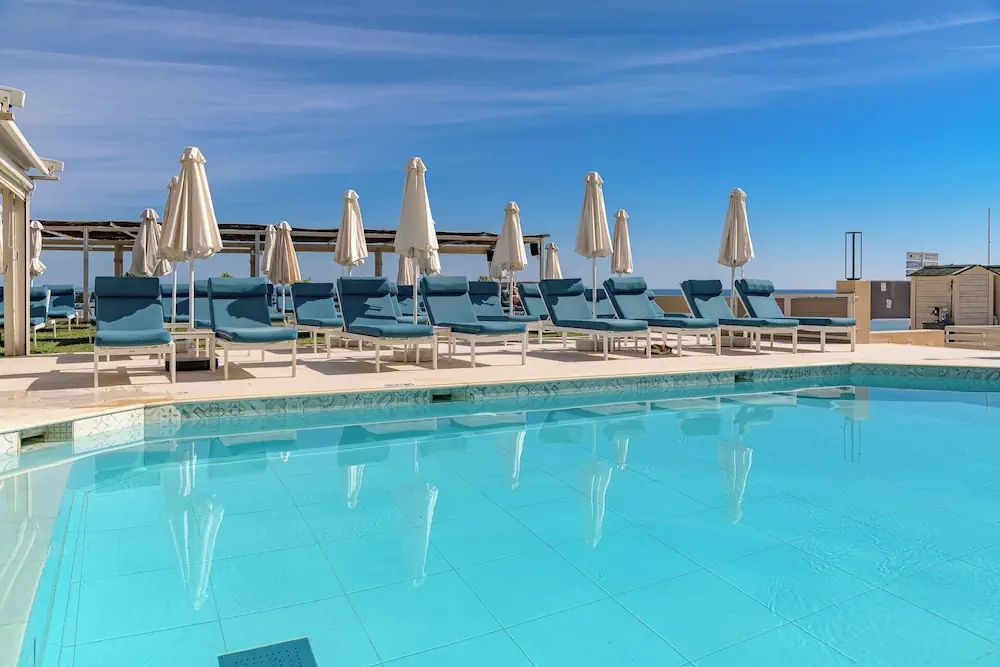 HOTEL: Iakinthos Tsilivi Beach