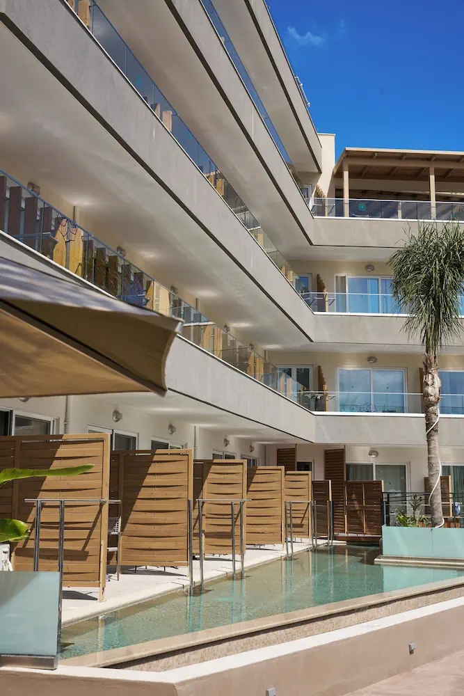 Infinity Blue Boutique Hotel & Spa photo 1