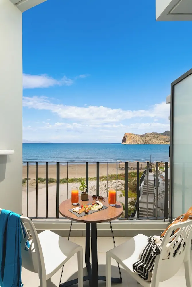 HOTEL: Elia Agia Marina Hotel