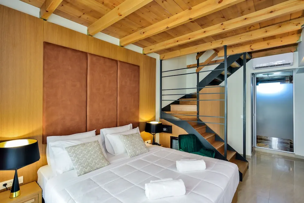 HOTEL: Elia Agia Marina Hotel