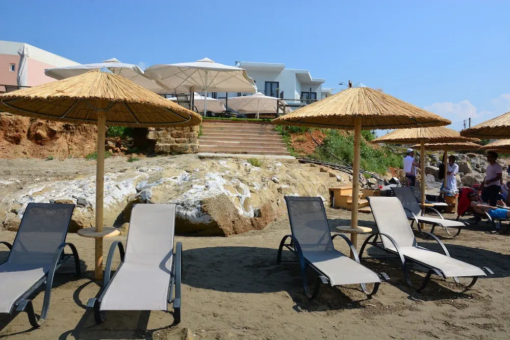 HOTEL: Elia Agia Marina Hotel