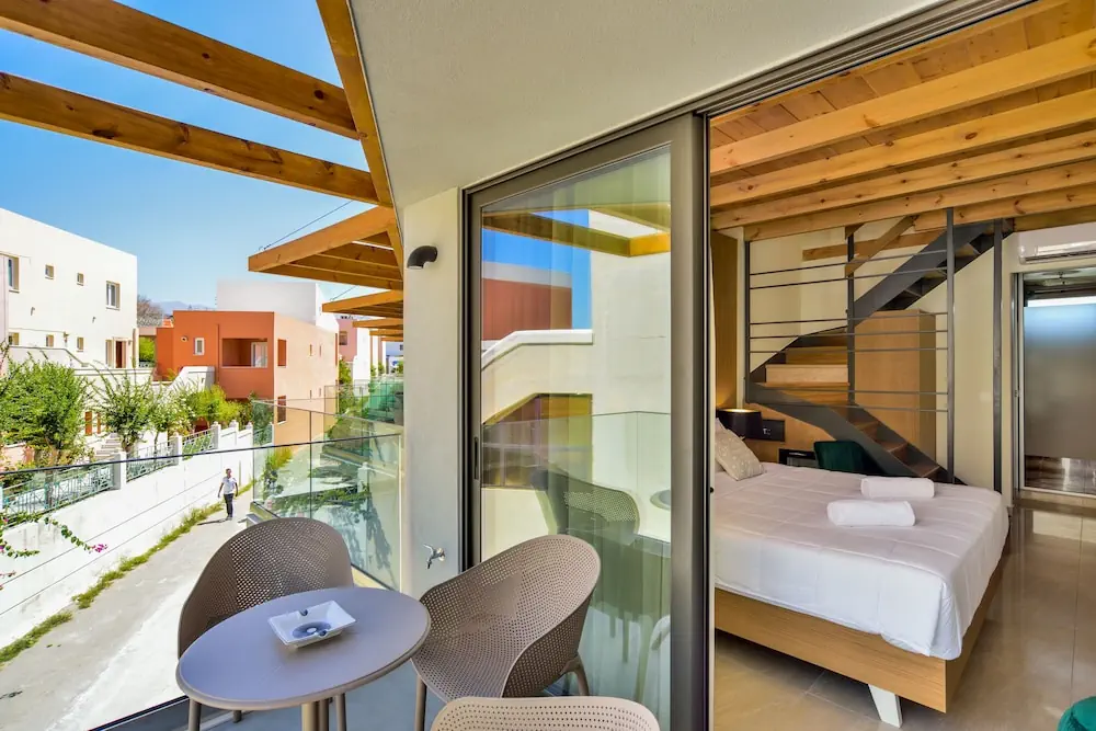 HOTEL: Elia Agia Marina Hotel