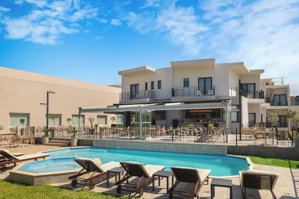 HOTEL: Elia Agia Marina Hotel