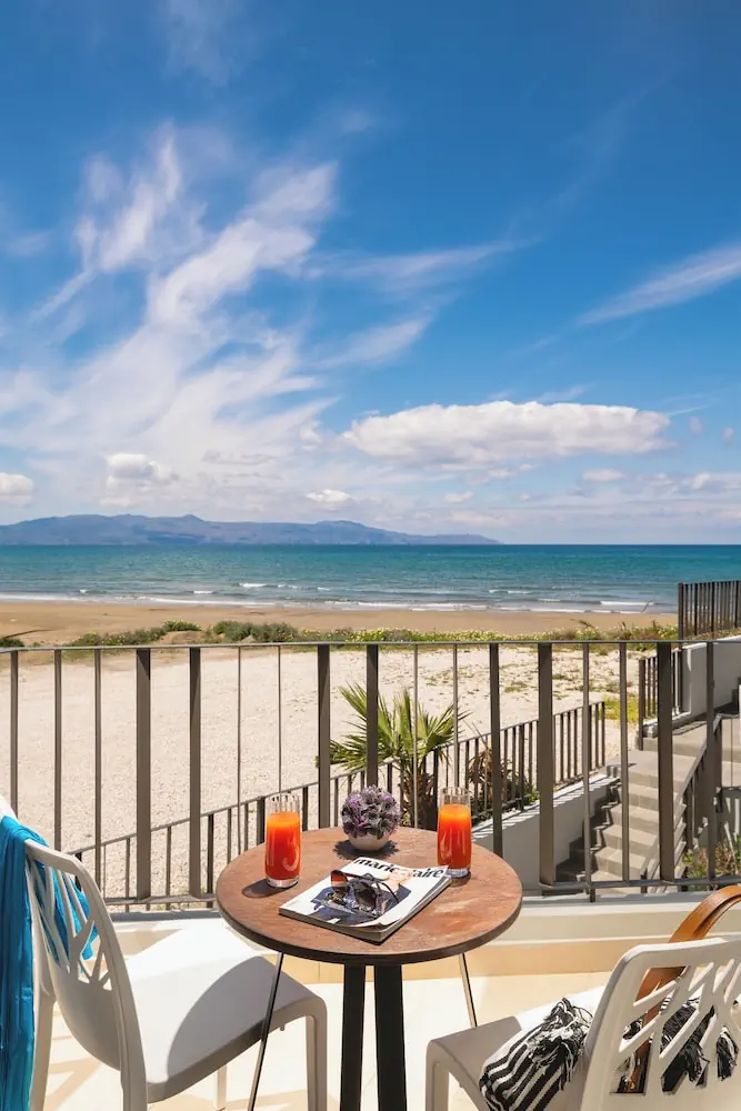 HOTEL: Elia Agia Marina Hotel