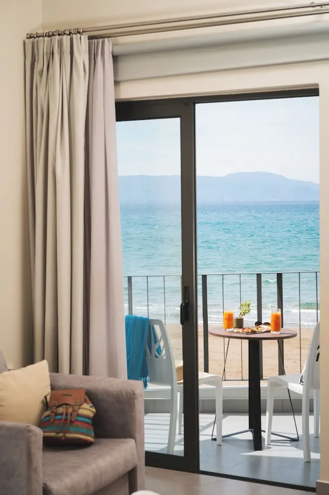 HOTEL: Elia Agia Marina Hotel