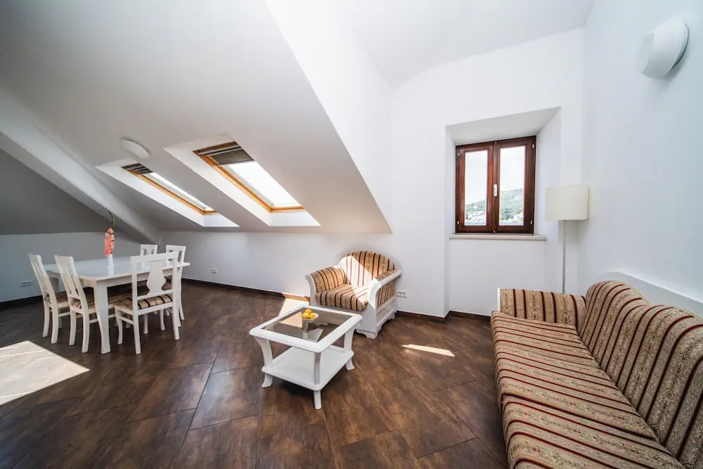 HOTEL: Vila Riva Apartments