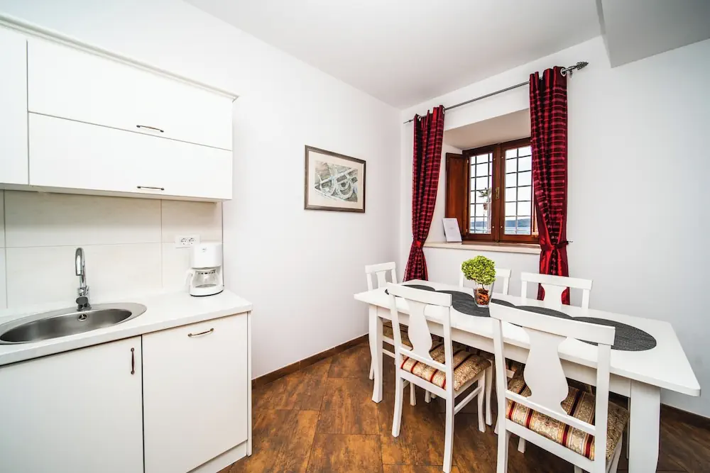 HOTEL: Vila Riva Apartments