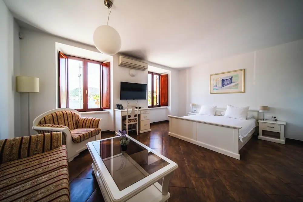 HOTEL: Vila Riva Apartments