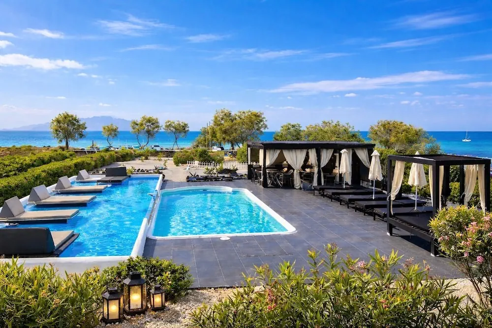 HOTEL: Mare Nostrum Santo