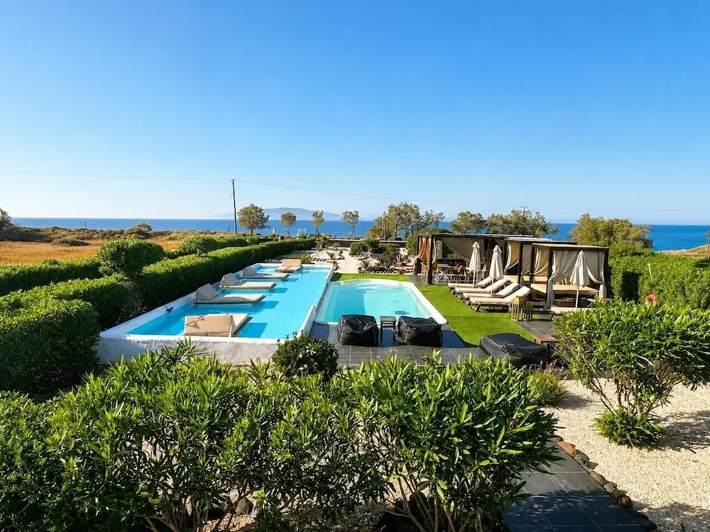 HOTEL: Mare Nostrum Santo