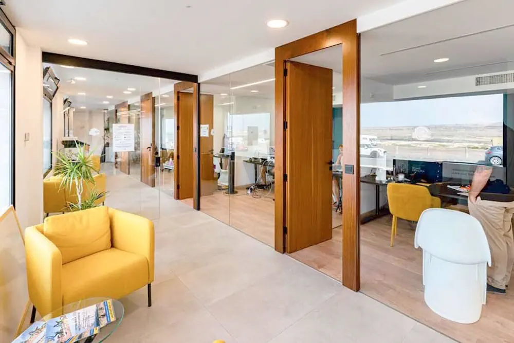 HOTEL: Bristol Sunset Beach