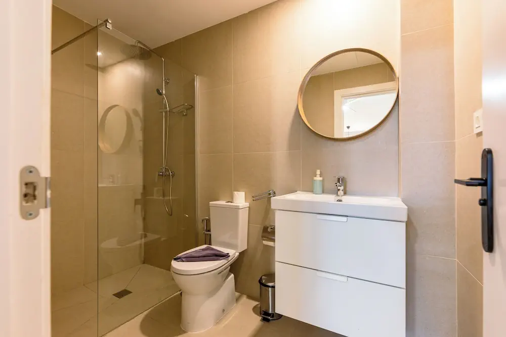 HOTEL: Bristol Sunset Beach