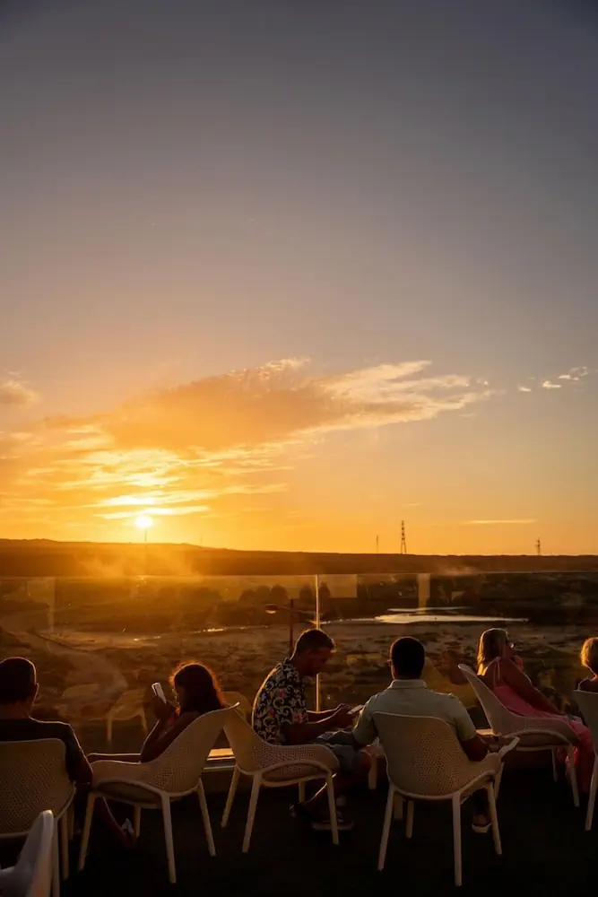 HOTEL: Bristol Sunset Beach