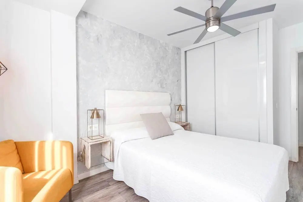 HOTEL: Bristol Sunset Beach