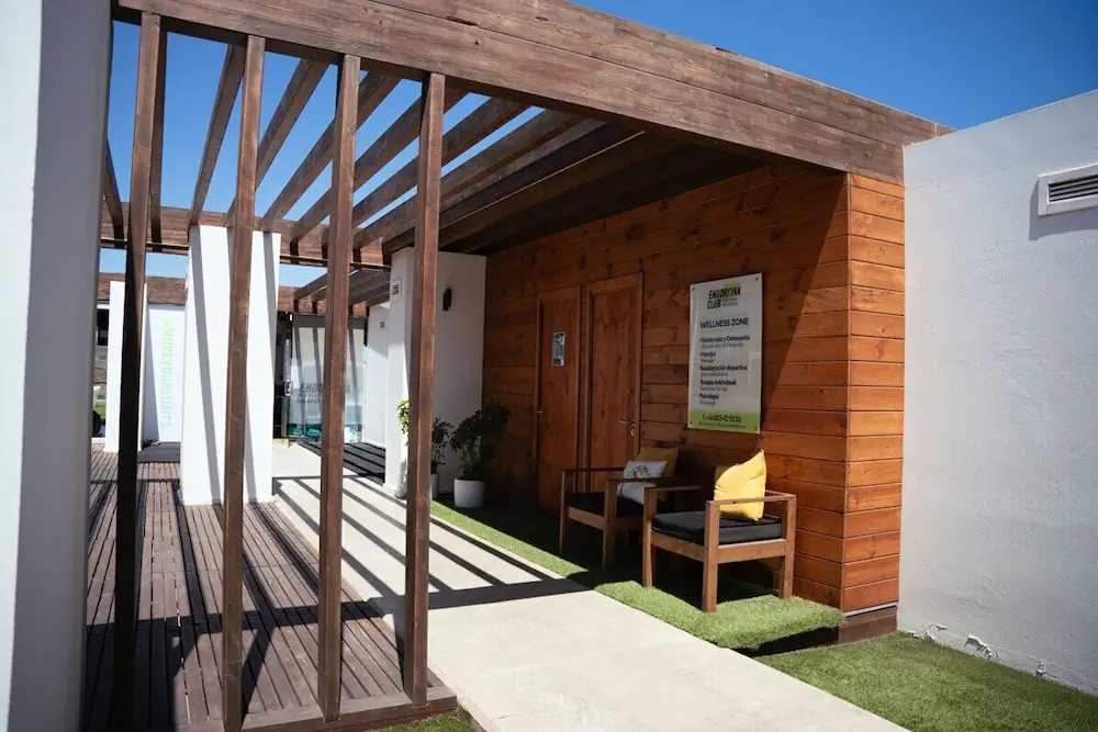 HOTEL: Bristol Sunset Beach