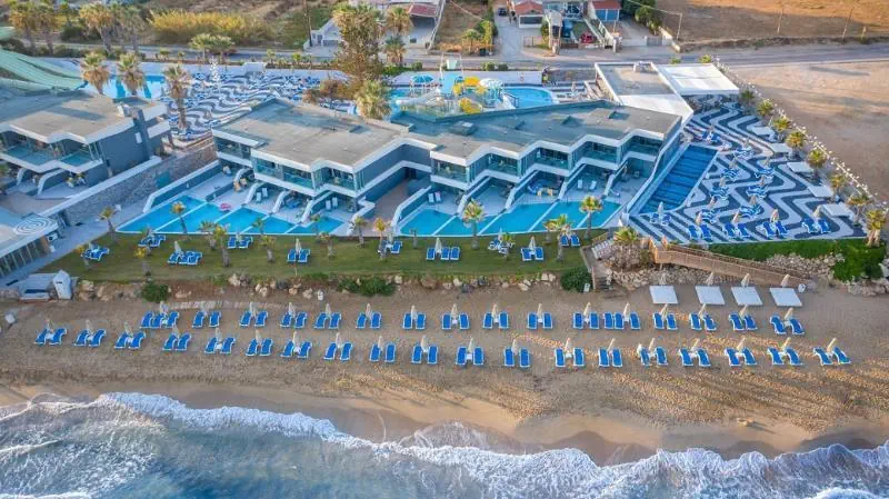 HOTEL ARINA BEACH RESORT