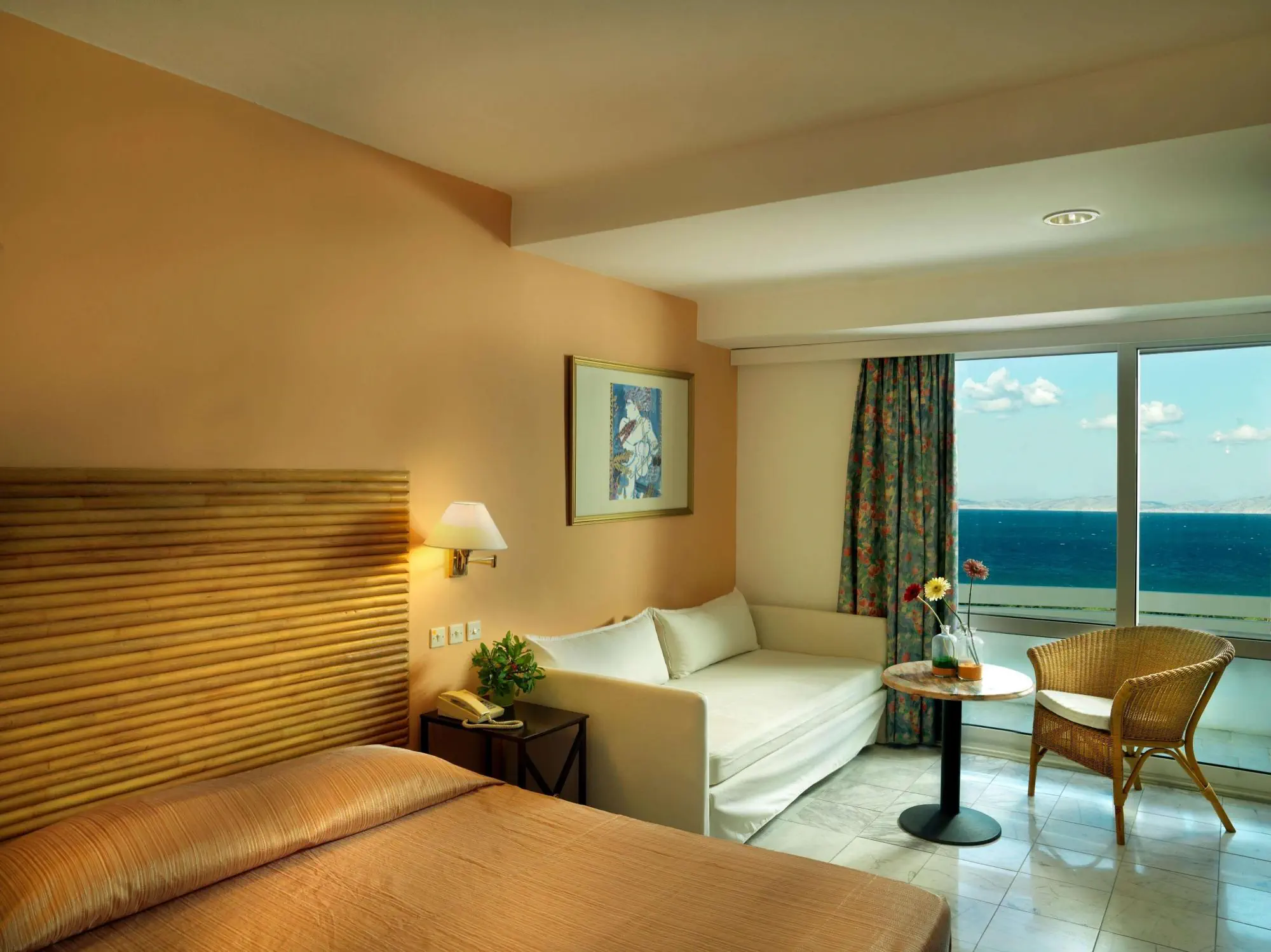 HOTEL Dionysos
