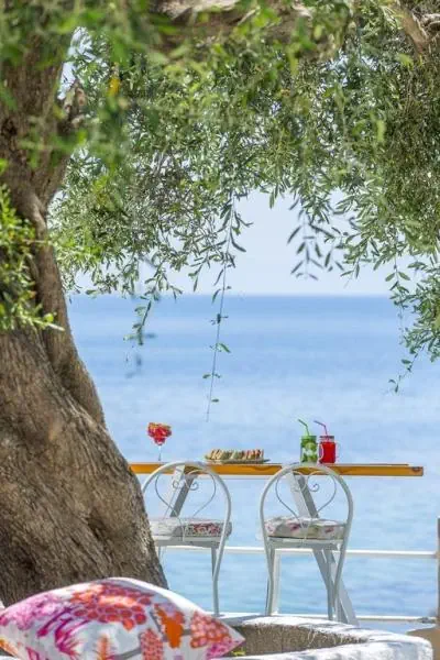 AURORA BEACH HOTEL CORFU