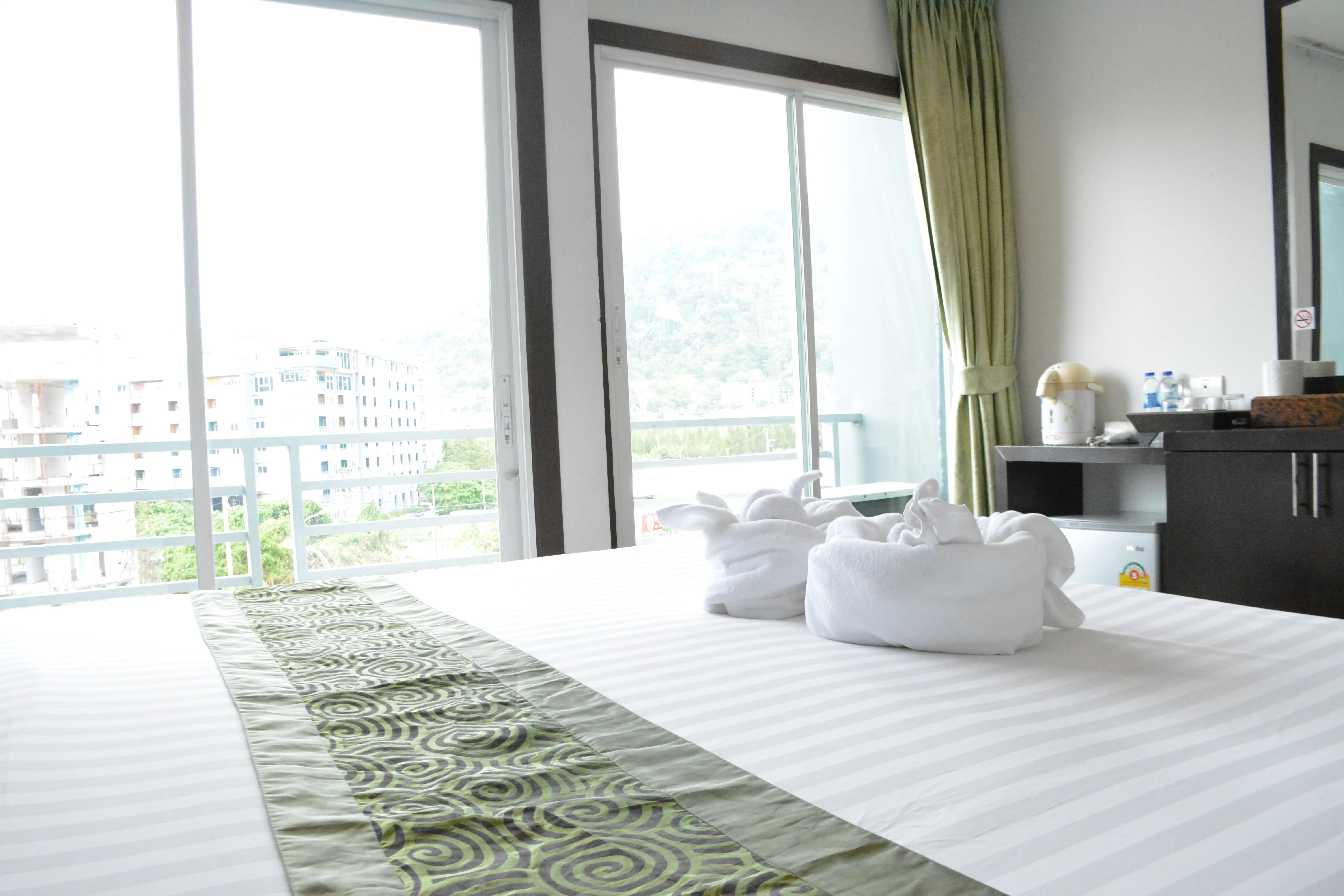 ZEPHYR GRAND HOTEL (ex.THE THREE BY APK)