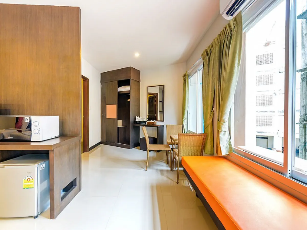 ZEPHYR GRAND HOTEL (ex.THE THREE BY APK)