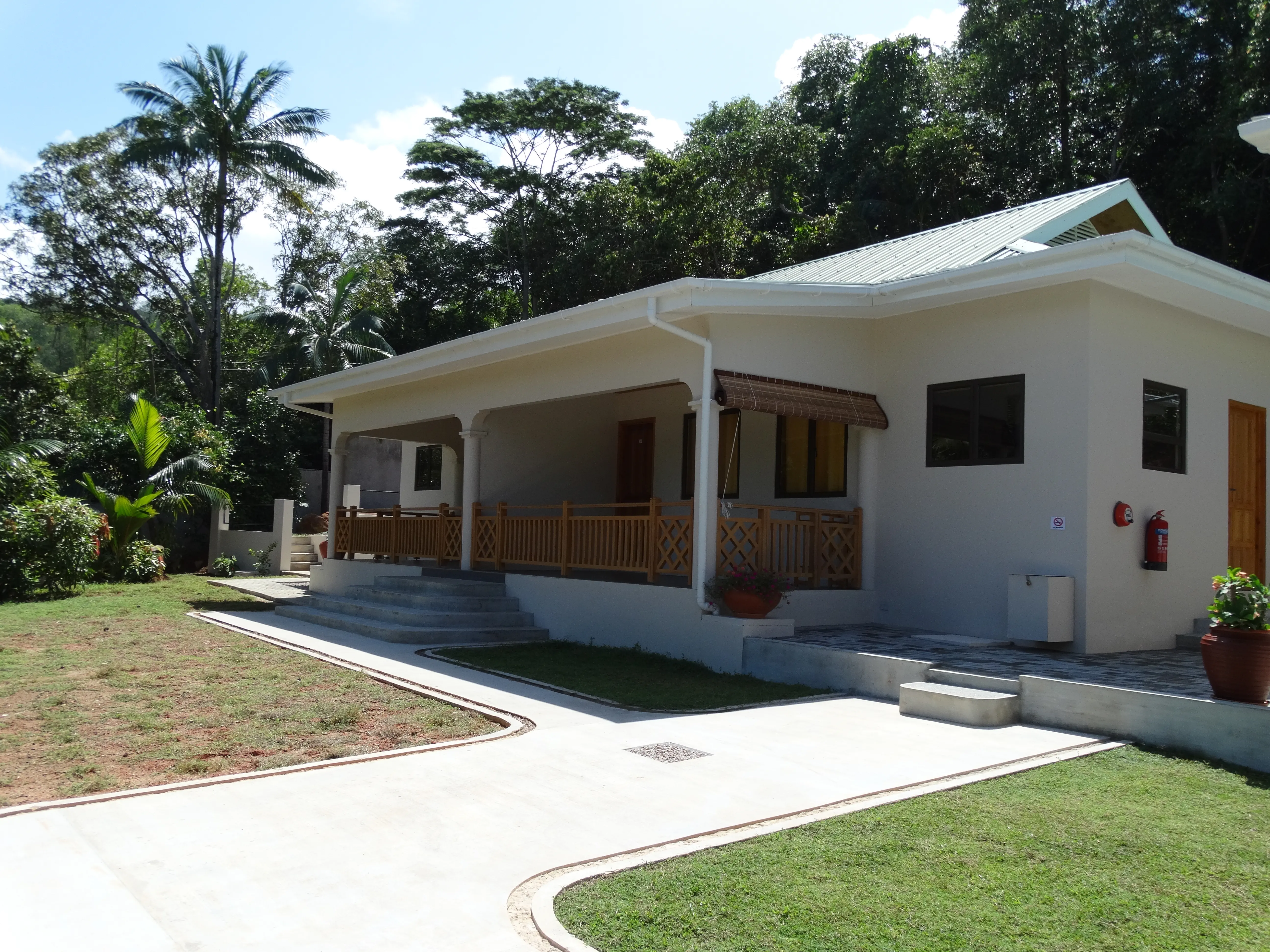 Anse Soleil Beachcomber photo 1