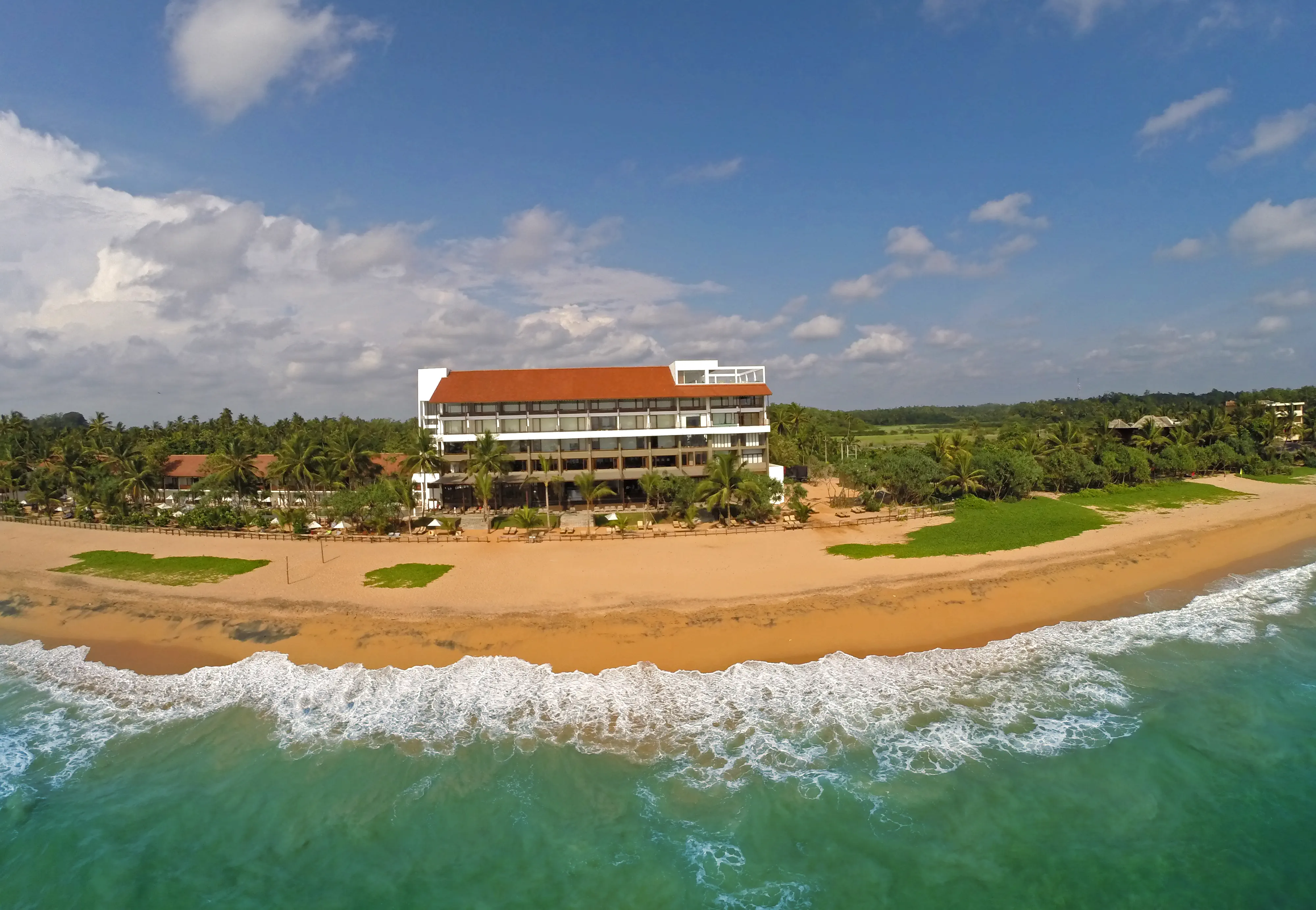 Pandanus Beach Resort and Spa photo 1