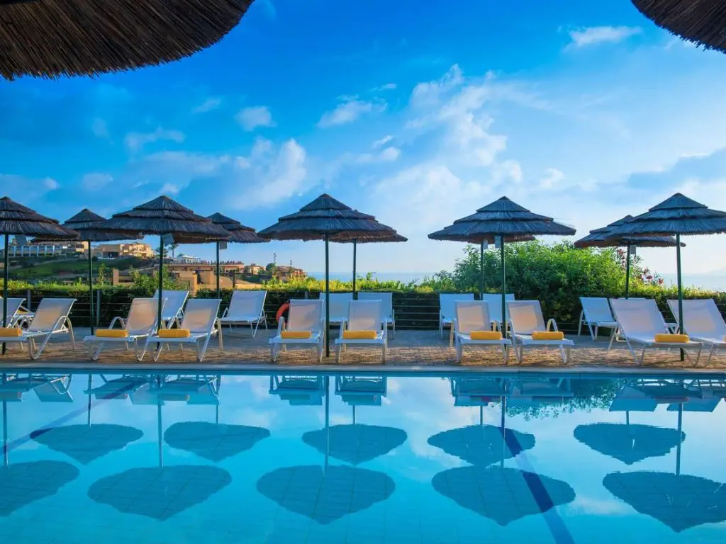 BLUE BAY RESORT