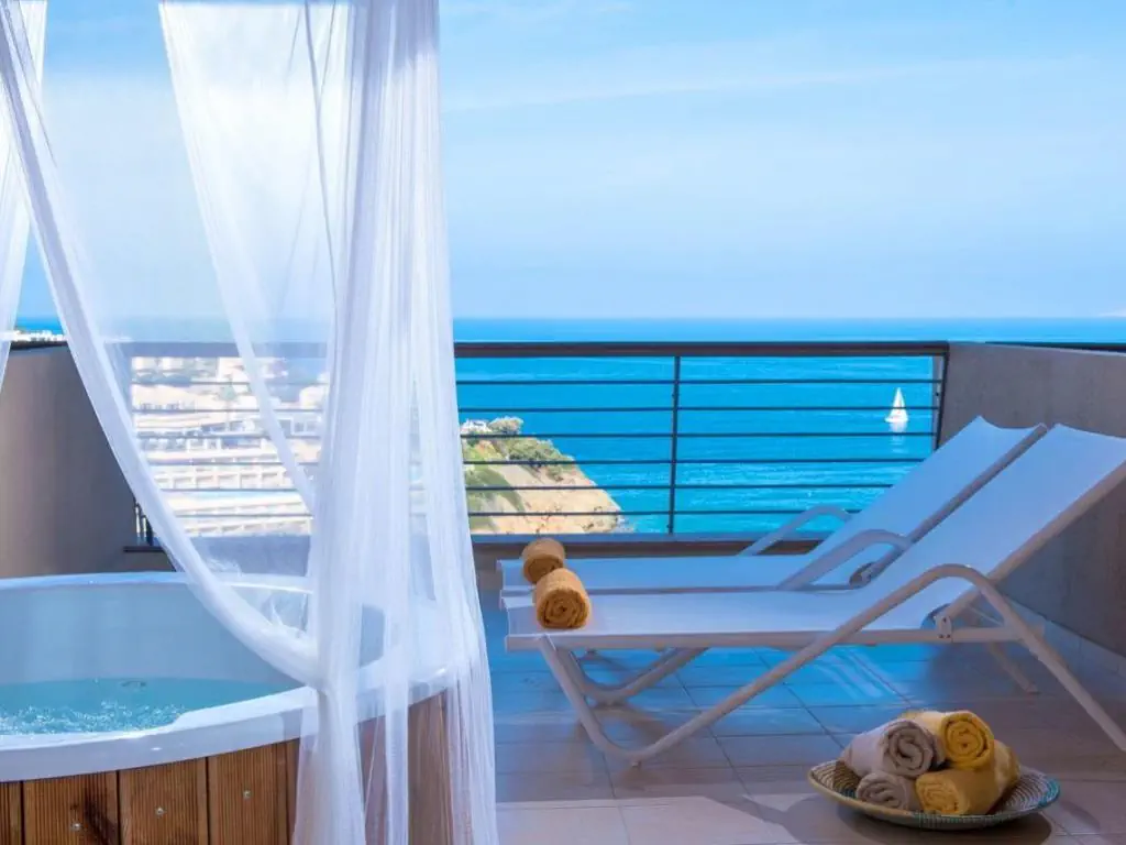 BLUE BAY RESORT