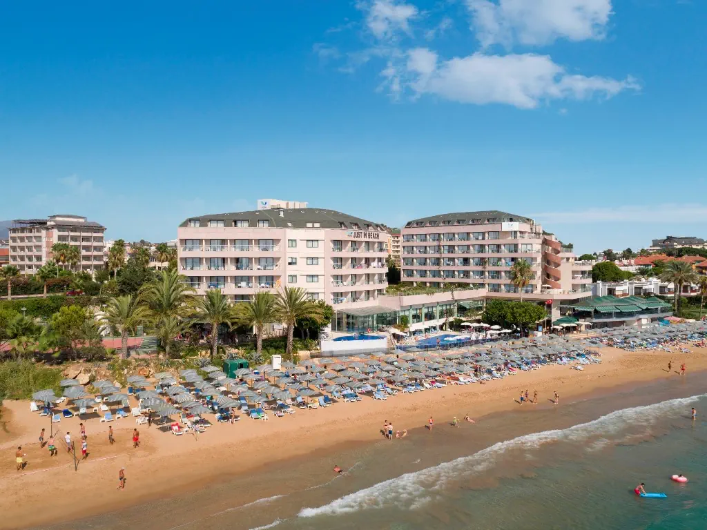 Aska Just in Beach - zdjęcie 44