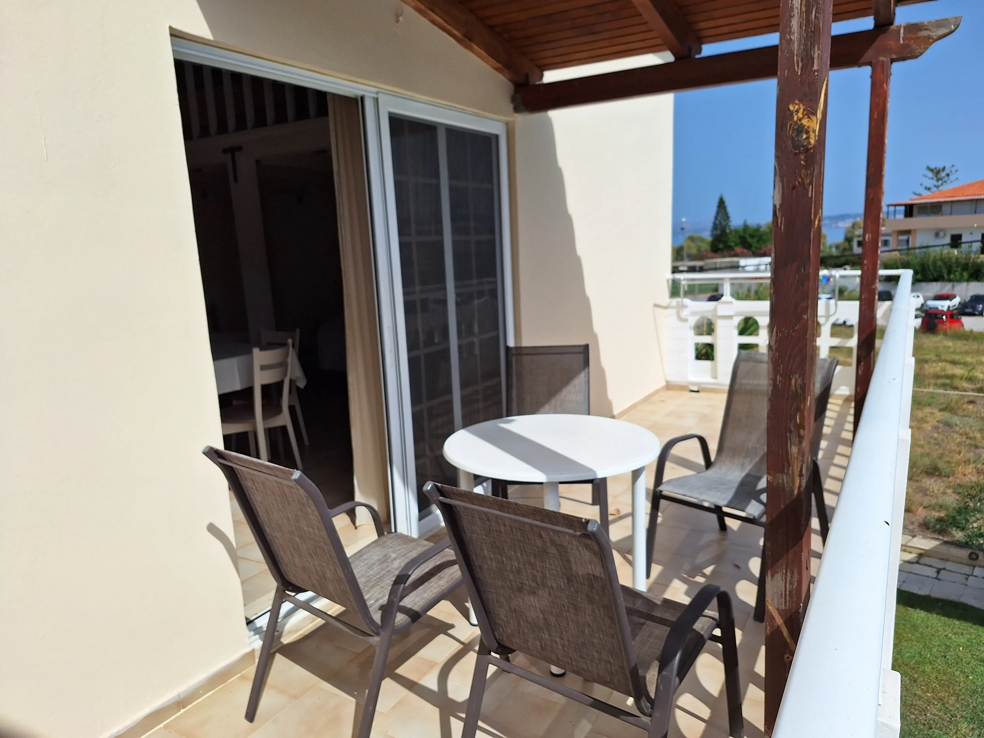 Perla Beach (Agia Marina) - zdjęcie 32