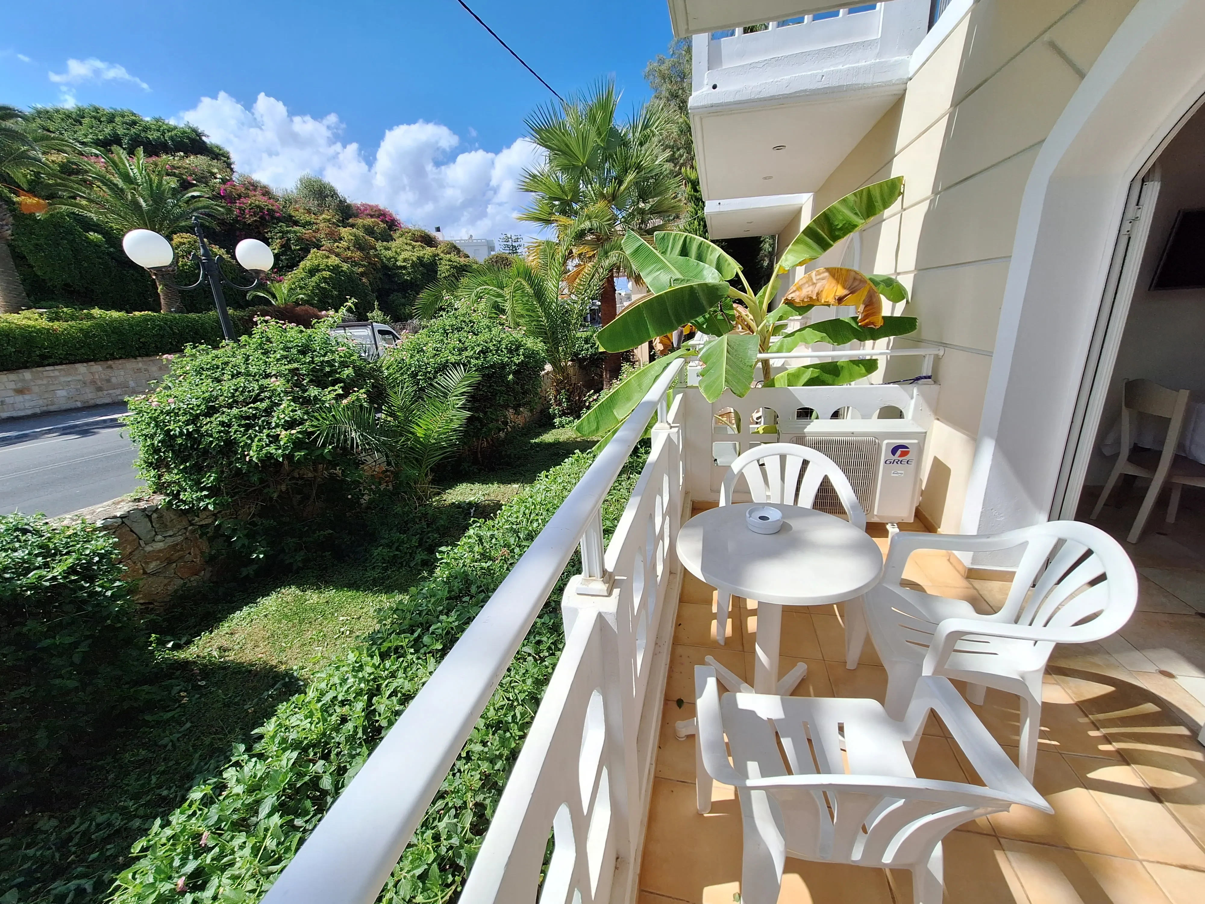 Perla Beach (Agia Marina) - zdjęcie 14