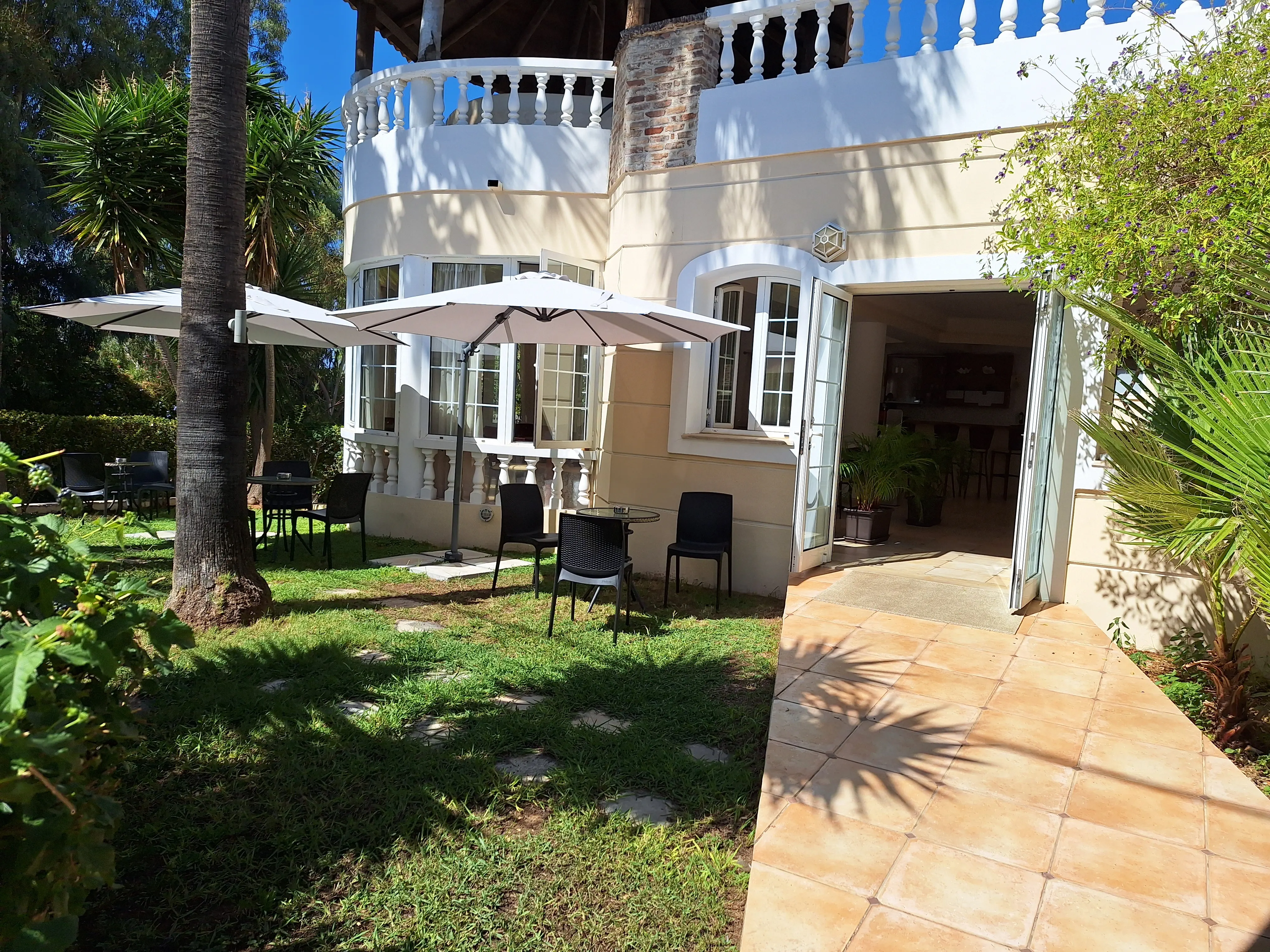 Perla Beach (Agia Marina) - zdjęcie 7