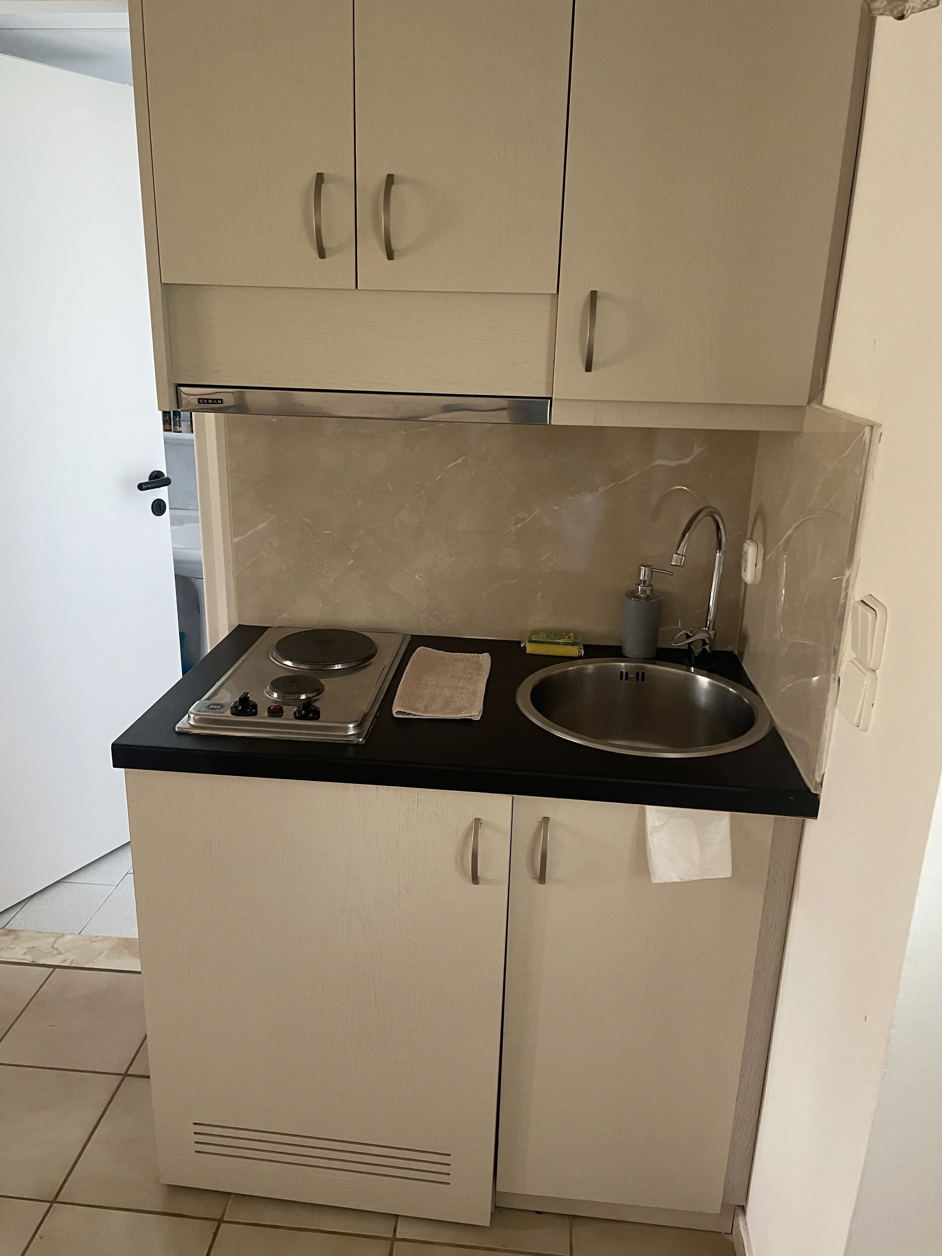 Perla Beach (Agia Marina) - zdjęcie 38