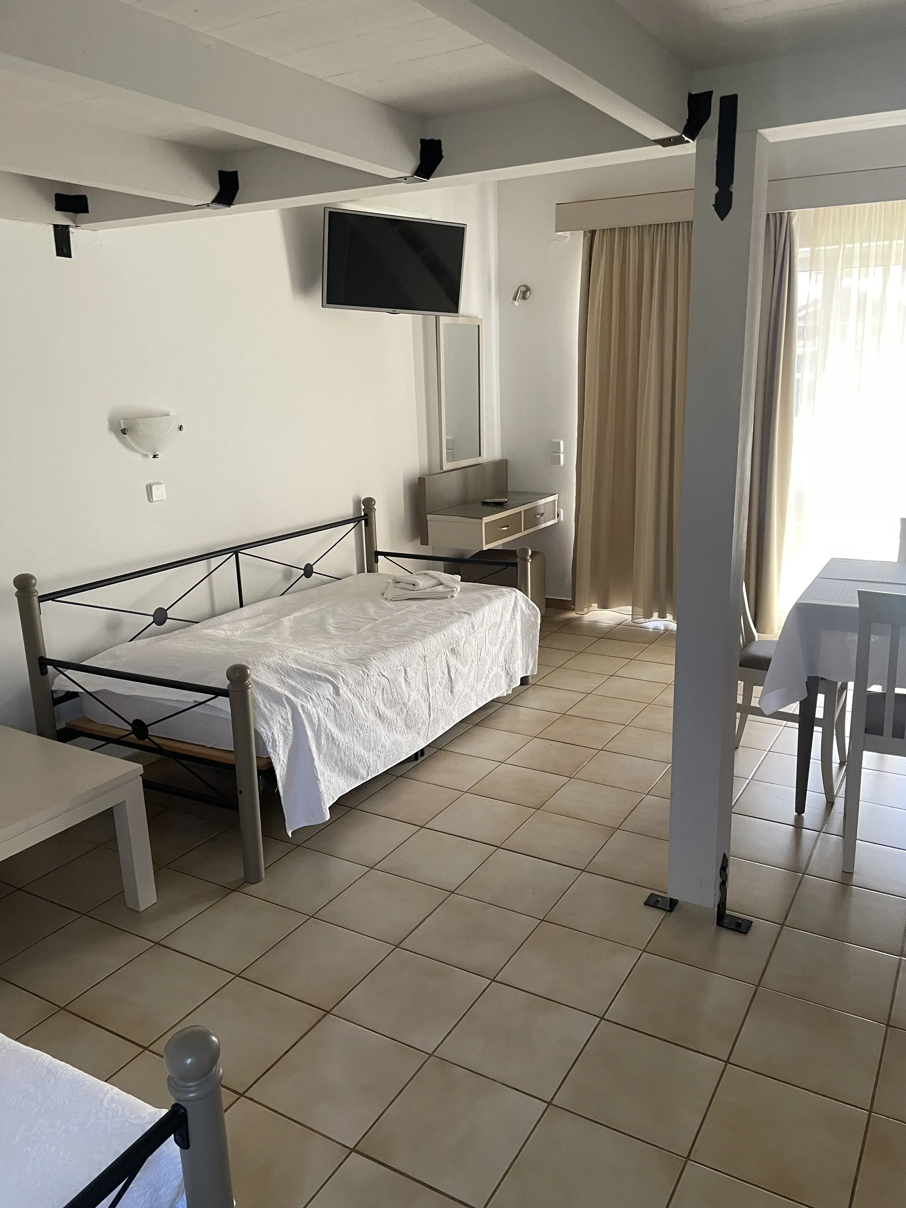 Perla Beach (Agia Marina) - zdjęcie 41