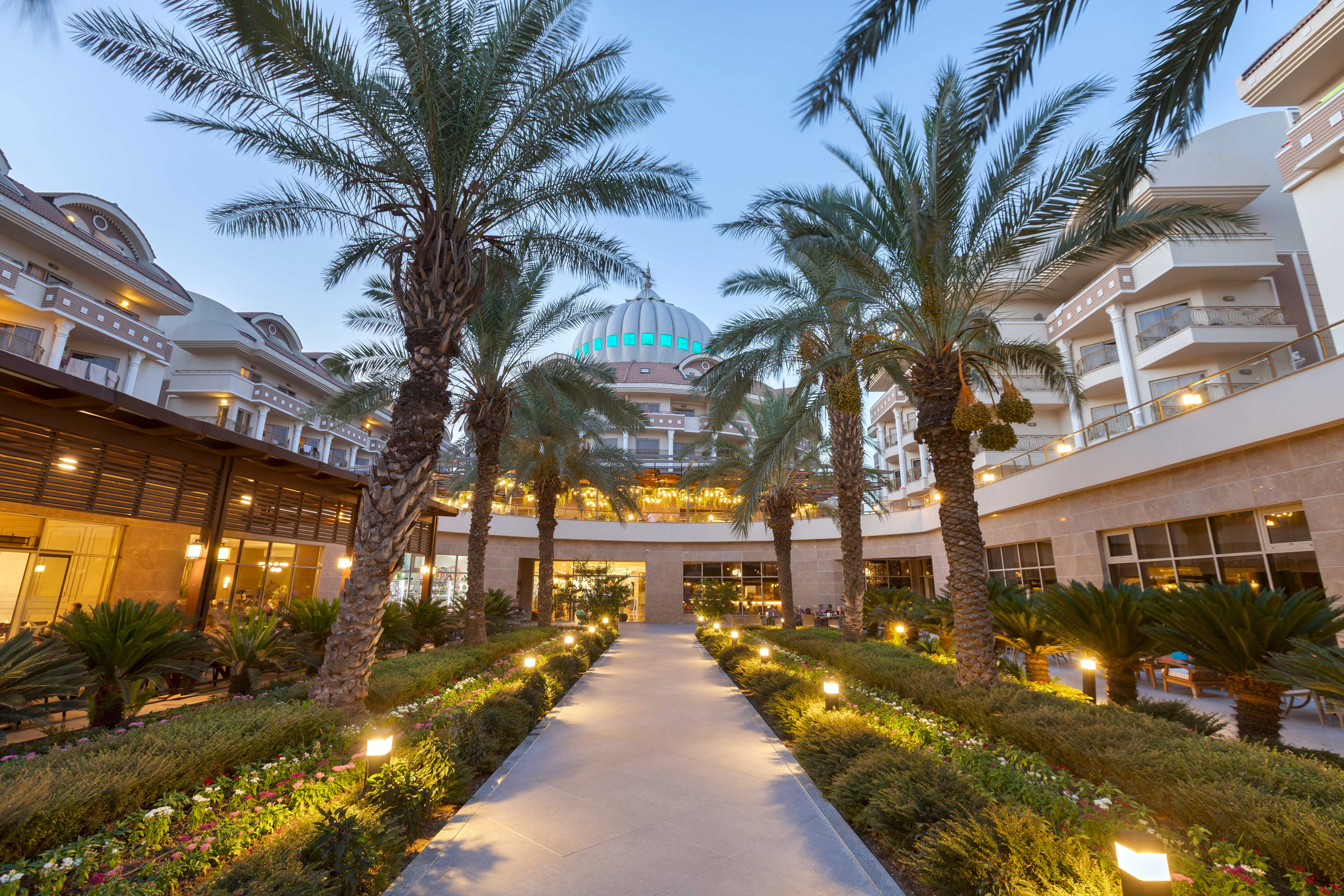 Kirman Belazur Resort & Spa - zdjęcie 2