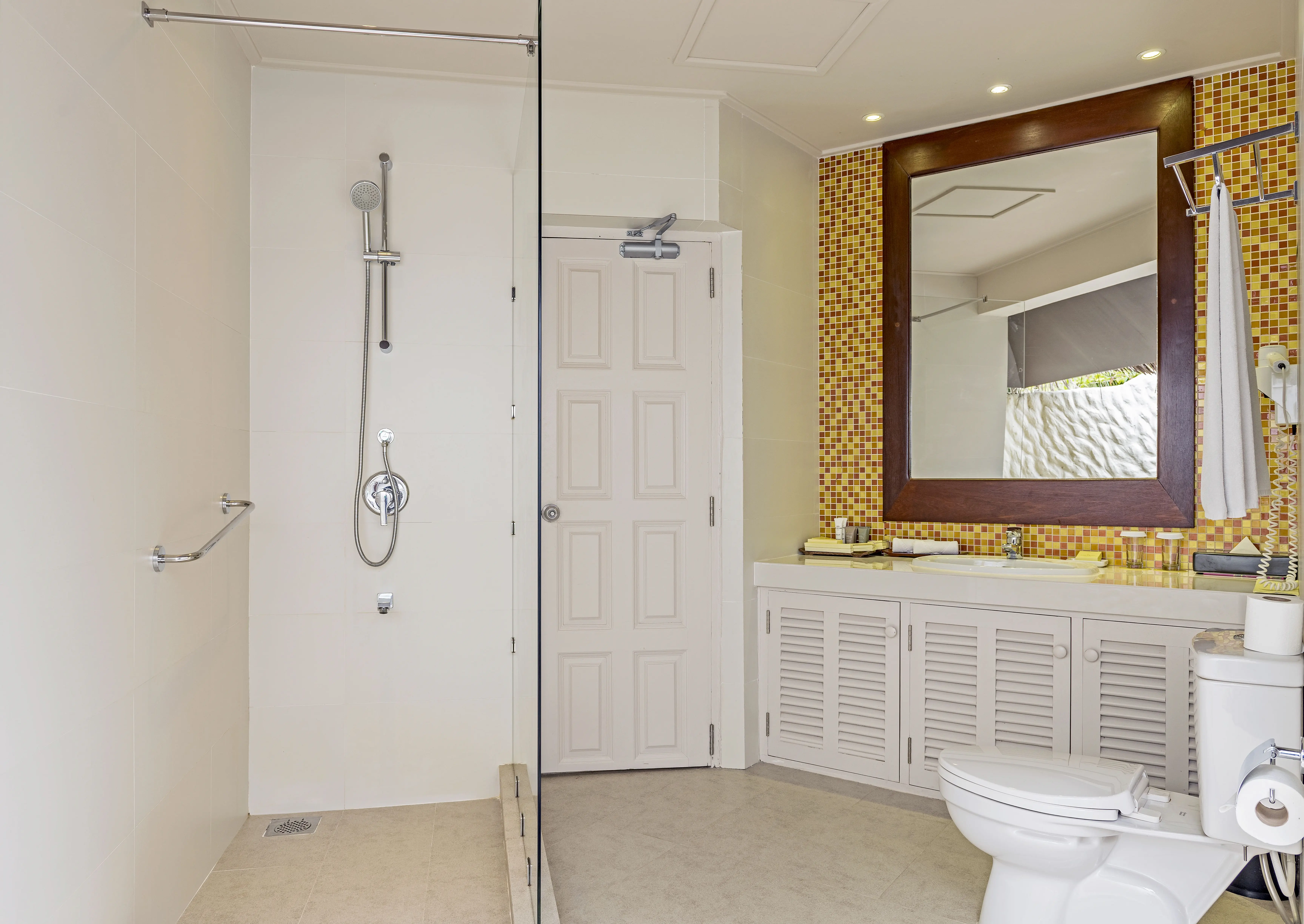 ADAARAN Select HUDHURAN FUSHI