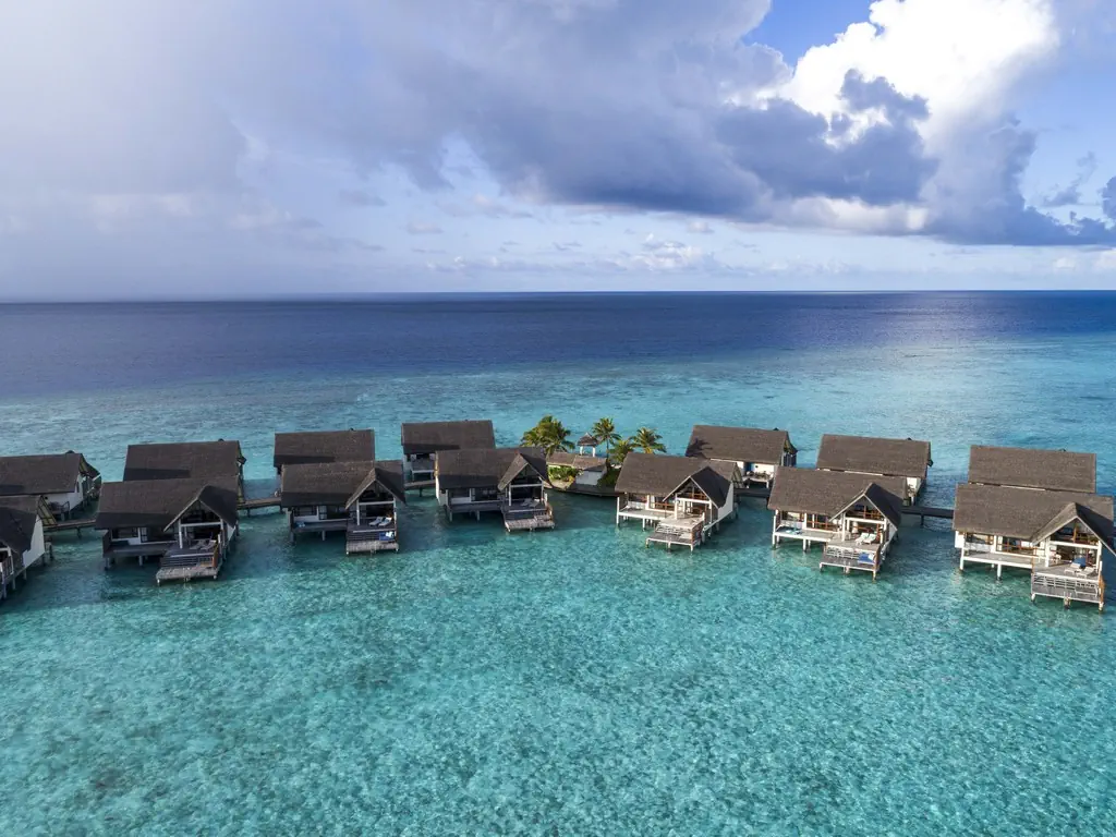 Four Seasons Resort Landaa Giraavaru - zdjęcie 4