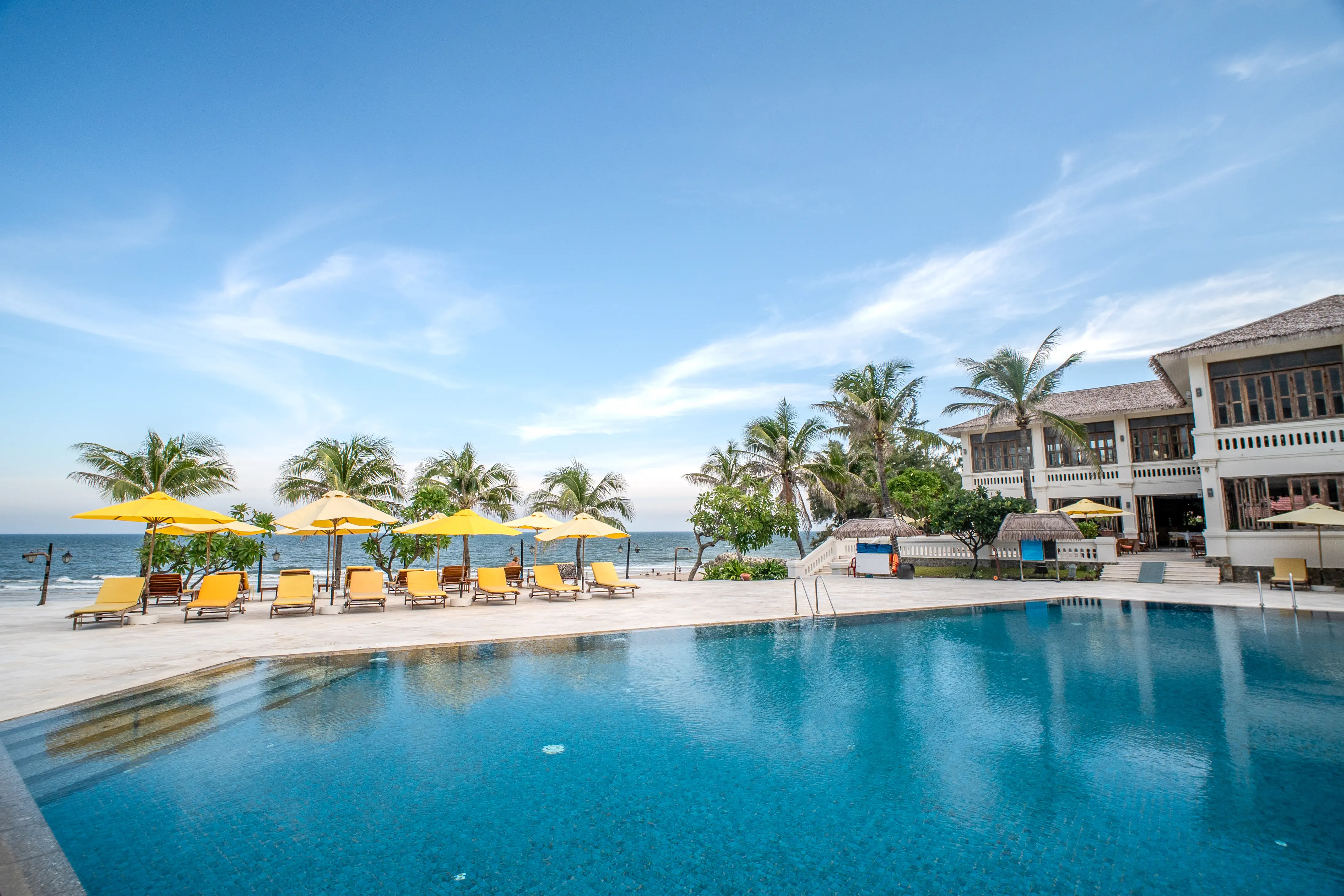 ALLEZBOO BEACH RESORT & SPA