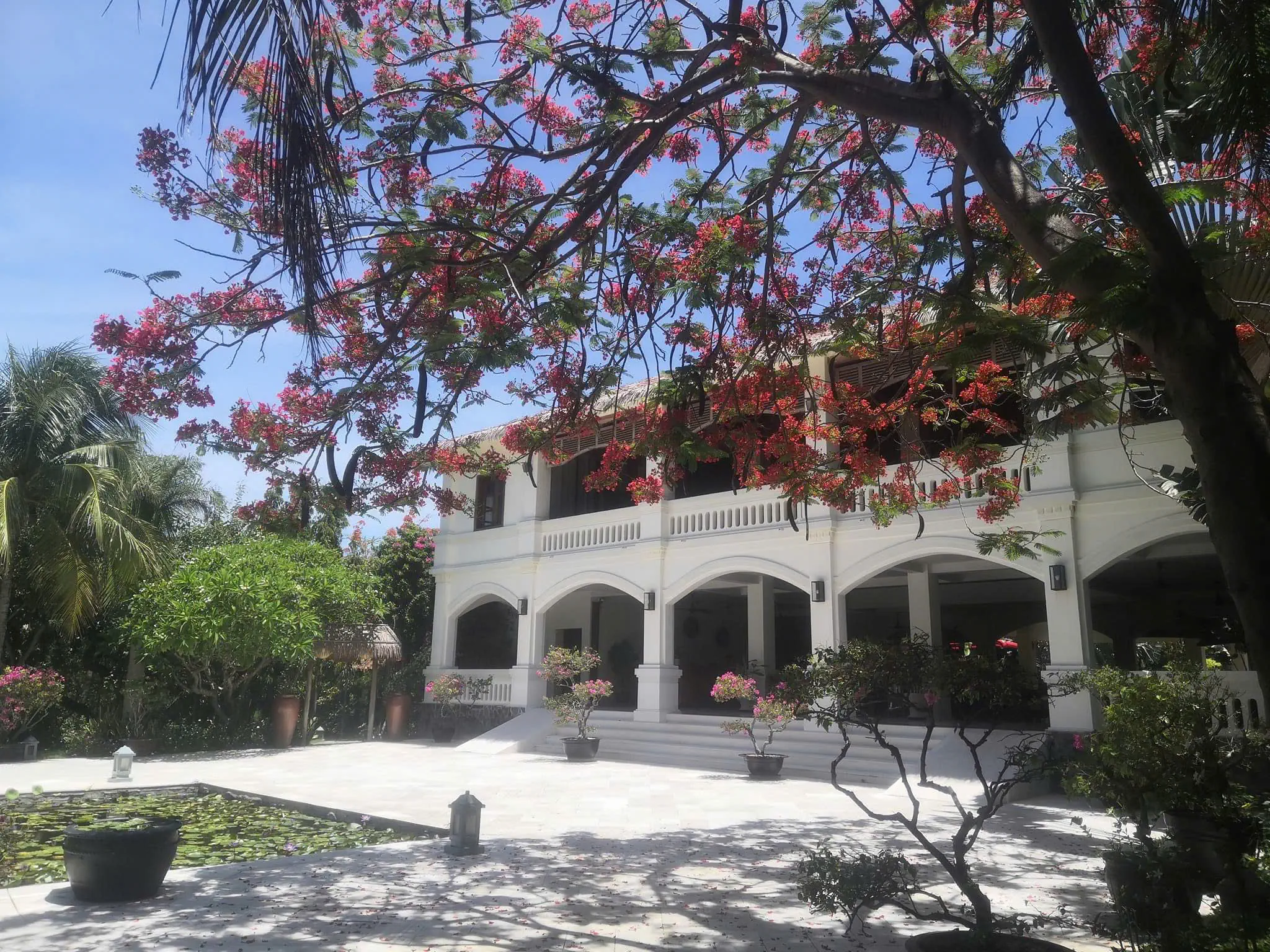 ALLEZBOO BEACH RESORT & SPA