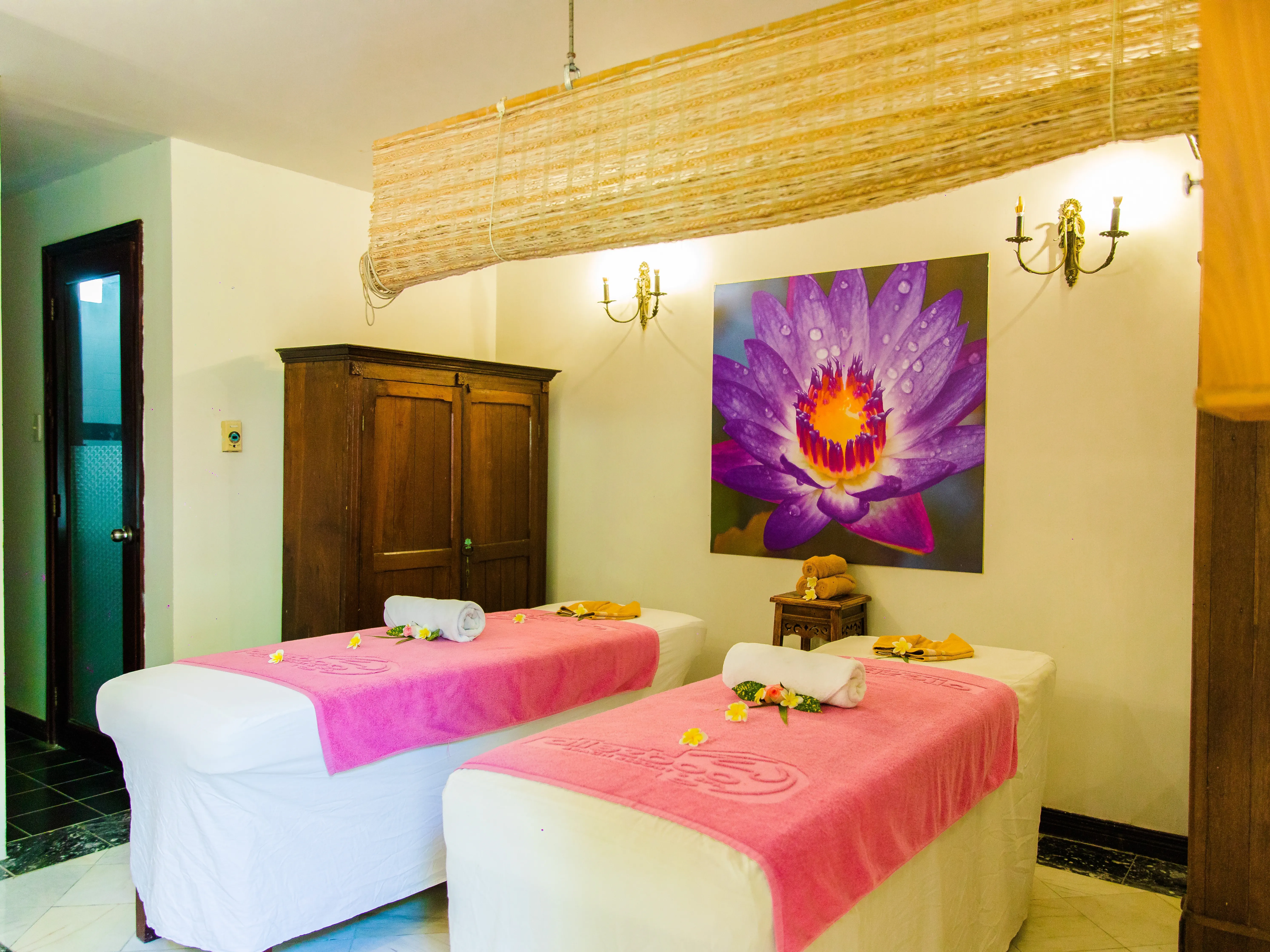 ALLEZBOO BEACH RESORT & SPA